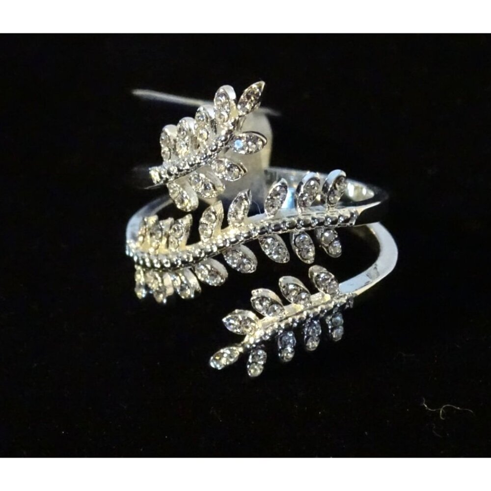 Silver Leaf & Crystal Adjustable Ring
